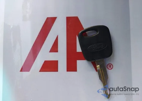 2000 Ford F-150 Lariat/Xl/Xlt from USA, damaged, VIN 1FTRX07W0YKB21155